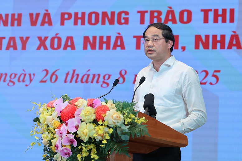 Bí thư Tỉnh ủy Lào Cai Trịnh Xuân Trường chia sẻ về ý nghĩa, kết quả thực hiện Chương trình xóa nhà tạm, nhà dột nát trên địa bàn - Ảnh: VGP/Nhật Bắc Bí thư Tỉnh ủy Lào Cai Trịnh Xuân Trường chia sẻ về ý nghĩa, kết quả thực hiện Chương trình xóa nhà tạm, nhà dột nát trên địa bàn - Ảnh: VGP/Nhật Bắc