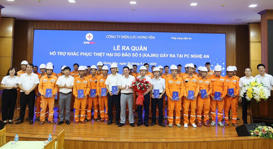 PC Hưng Yên hỗ trợ khắc phục hệ thống lưới điện tại tỉnh Nghệ An