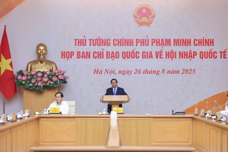 Thủ tướng yêu cầu tiếp tục đẩy mạnh quán triệt, học tập Nghị quyết 59, nhất là các nội dung về tư duy mới, cách tiếp cận mới và phương cách triển khai của hội nhập quốc tế trong tình hình mới - Ảnh: VGP/Nhật Bắc