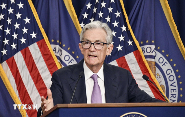 Chủ tịch Cục Dự trữ liên bang Mỹ (Fed) Jerome Powell trong cuộc họp báo tại Washington, công bố chính sách về lãi suất của Fed. (Ảnh: Kyodo/TTXVN) Chủ tịch Cục Dự trữ liên bang Mỹ (Fed) Jerome Powell trong cuộc họp báo tại Washington, công bố chính sách về lãi suất của Fed. (Ảnh: Kyodo/TTXVN)