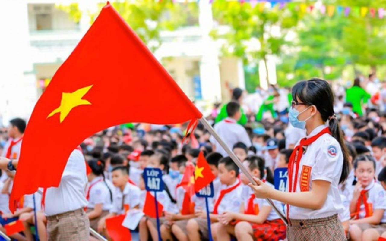 Học sinh Hà Nội khai giảng năm học 2025-2026 vào ngày 5-9, tựu trường sớm trước 1 tuần so với ngày khai giảng. (Ảnh minh họa)