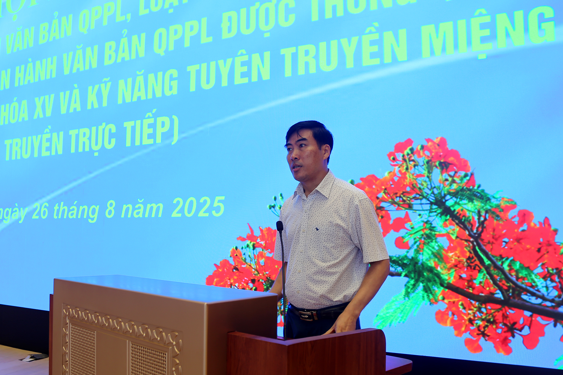 Phó Giám đốc Sở Tư pháp thành phố Hoàng Anh Phong phát biểu khai mạc Hội nghị. Phó Giám đốc Sở Tư pháp thành phố Hoàng Anh Phong phát biểu khai mạc Hội nghị.