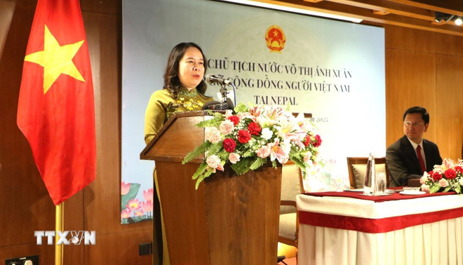 Phó Chủ tịch nước Võ Thị Ánh Xuân phát biểu tại cuộc gặp cộng đồng người Việt Nam tại Nepal. (Ảnh: Ngọc Thúy/TTXVN) Phó Chủ tịch nước Võ Thị Ánh Xuân phát biểu tại cuộc gặp cộng đồng người Việt Nam tại Nepal. (Ảnh: Ngọc Thúy/TTXVN)