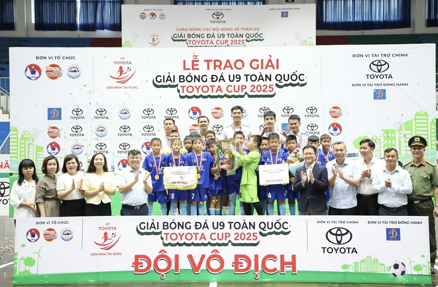 Giải nhất Toyota Cup 2025 thuộc về U9 Việt Hùng Thanh Hóa Giải nhất Toyota Cup 2025 thuộc về U9 Việt Hùng Thanh Hóa