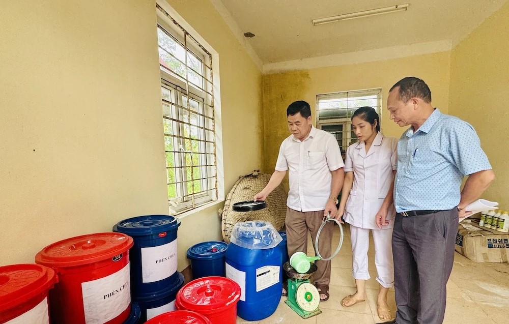 Thanh Hóa: Giám sát công tác phòng, chống dịch bệnh tại các xã bị ngập lụt do mưa bão