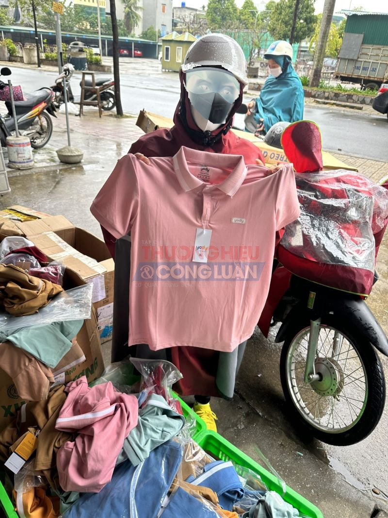 Sản phẩm giả nhãn hiệu Yody bày bán tại Thái Bình (cũ) nay thuộc địa phận tỉnh Hưng Yên, được phóng viên Tạp chí Thương hiệu và Công luận ghi nhận vào tháng 2/2023