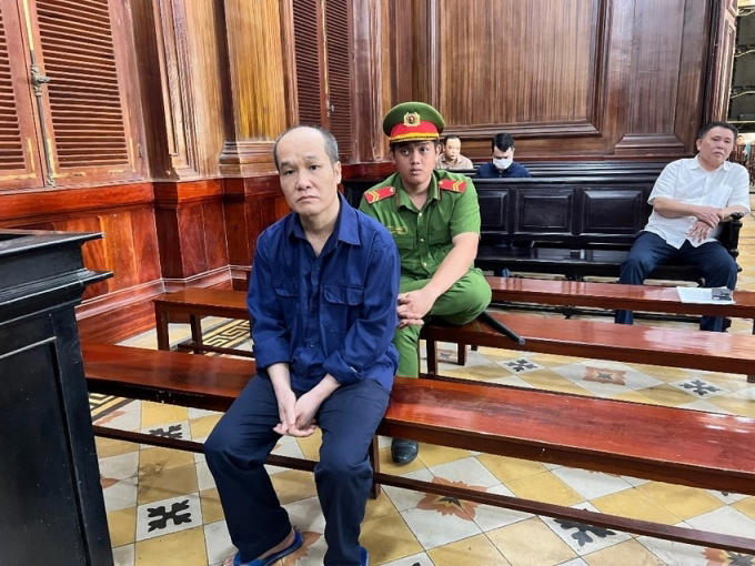 Vụ án tại KDC Hiệp Bình Chánh: Ngân hàng phải trả sổ nhà cho 115 hộ dân