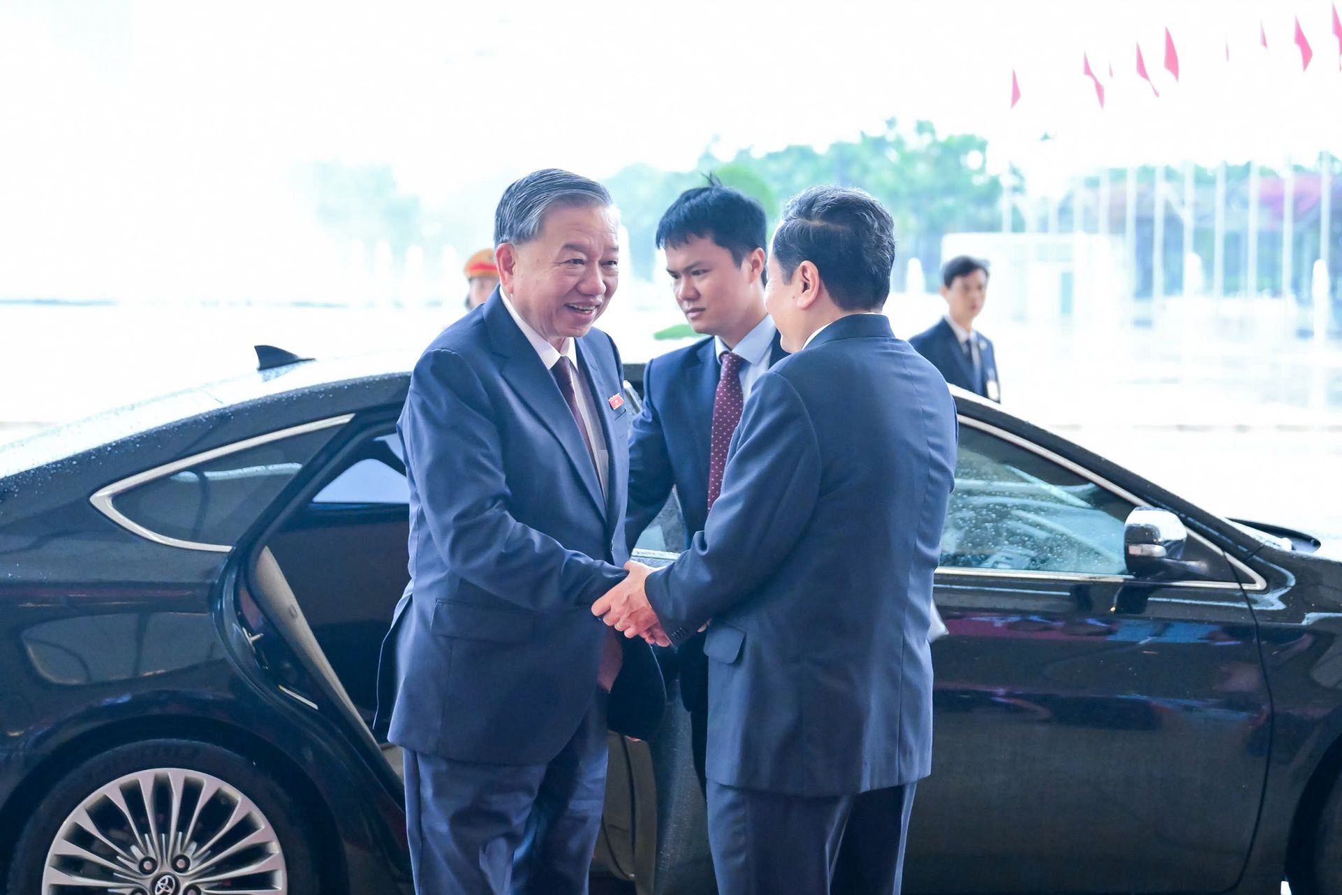 Chủ tịch Quốc hội Trần Thanh Mẫn đón Tổng Bí thư Tô Lâm đến dự Chương trình gặp mặt Chủ tịch Quốc hội Trần Thanh Mẫn đón Tổng Bí thư Tô Lâm đến dự Chương trình gặp mặt