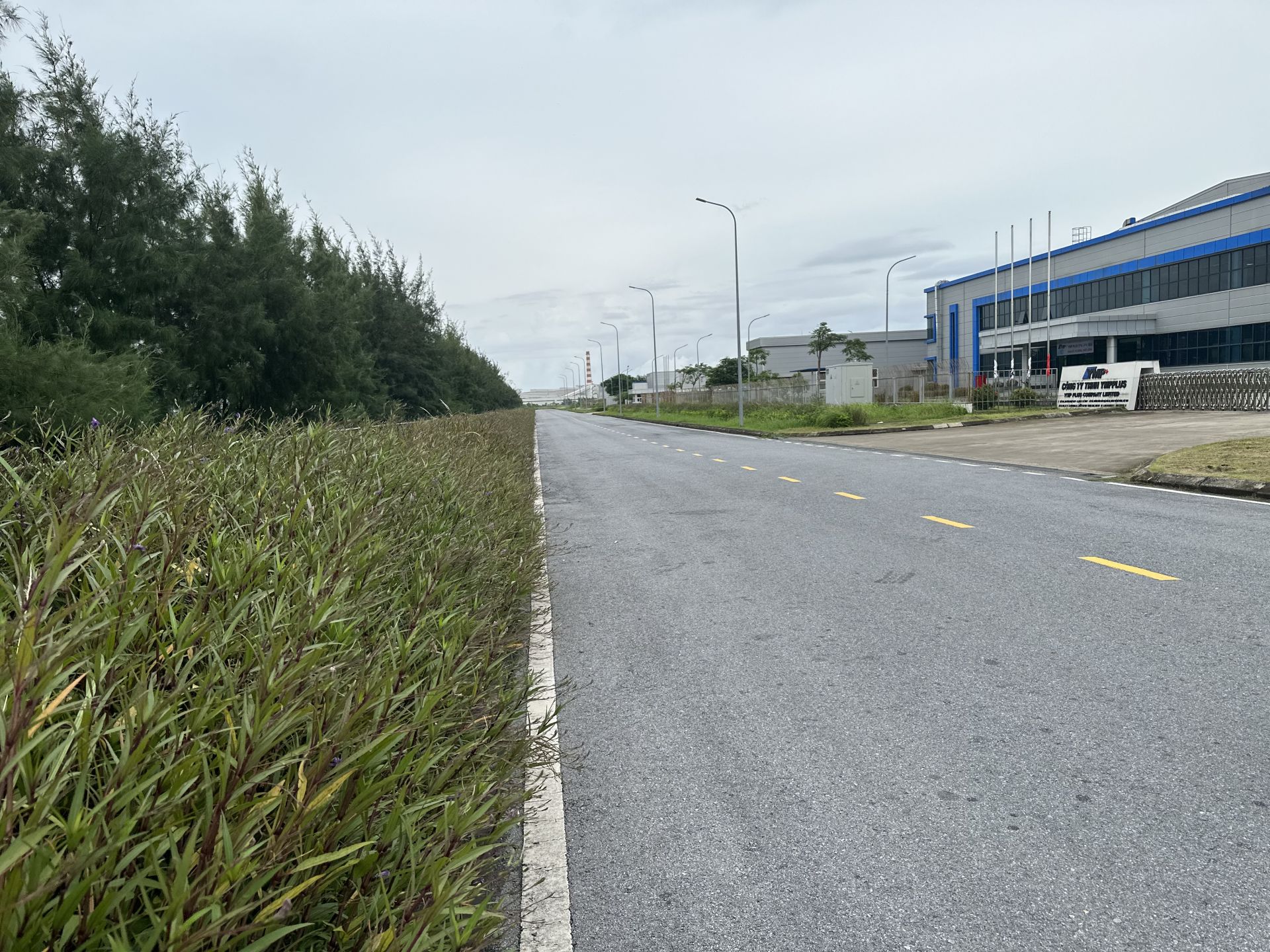 Tuyến đường được làm từ nhựa tái chế Tuyến đường được làm từ nhựa tái chế