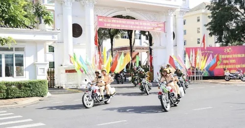 Cần Thơ ra mắt tổ tuần tra, kiểm soát an ninh, trật tự