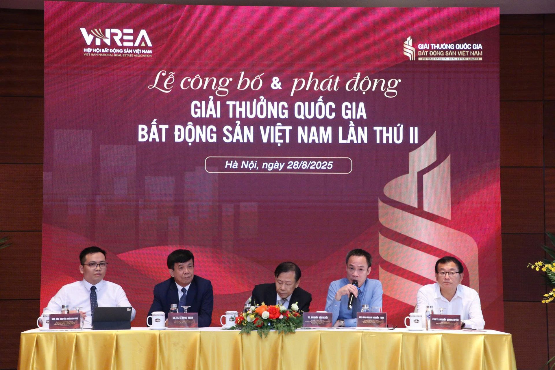 Giải thưởng Quốc gia Bất động sản Việt Nam lần II: Khơi dậy khát vọng vươn tầm quốc gia