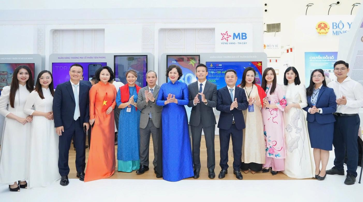 MB tại Triển lãm thành tựu đất nước A80: Khi khát vọng số hóa doanh nghiệp gắn với mục tiêu quốc gia vươn mình