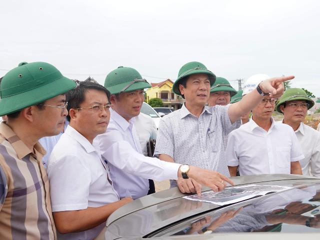 Đẩy nhanh tiến độ dự án đường nối trung tâm Đồng Hới với sân bay Đồng Hới