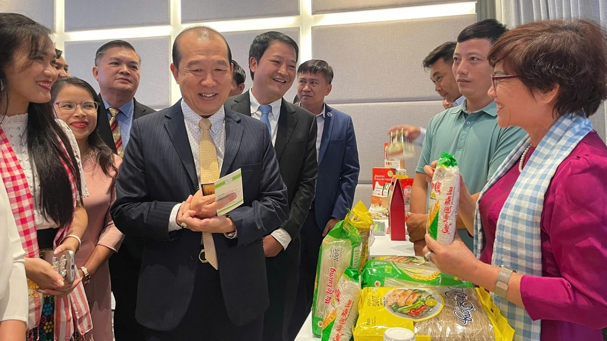 Hội nghị tại Phnom Penh không chỉ giúp doanh nghiệp hai nước tiếp cận thông tin thị trường, mà còn mở ra quan hệ hợp tác dài hạn, bền vững.