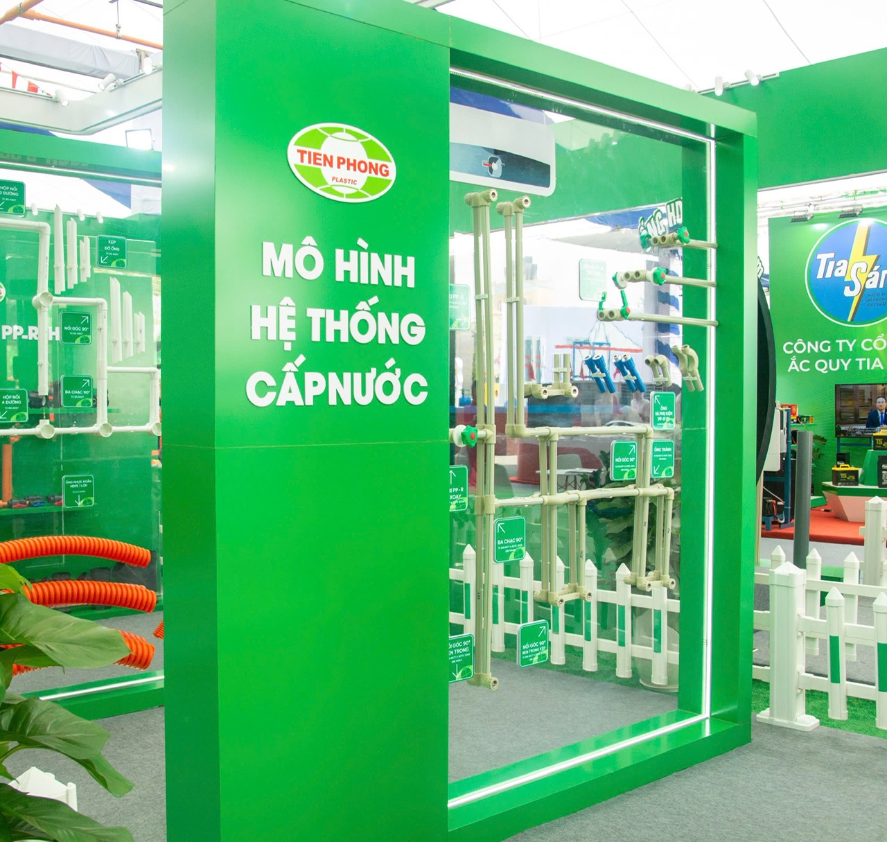 Mô hình hệ thống cấp nước của Nhựa Tiền phong tại triển lãm