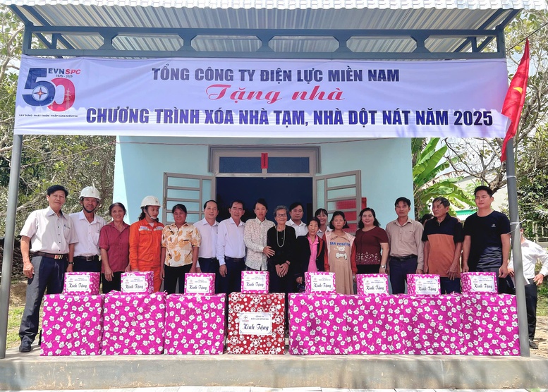 Ngoài 315 căn nhà đã hoàn thành hỗ trợ xây dựng, EVNSPC đang tiếp tục vận động từ các nguồn tài trợ khác để hỗ trợ xây dựng thêm 500 căn nhà cho các hộ nghèo, hộ khó khăn về nhà ở với tổng kinh phí 30 tỷ đồng