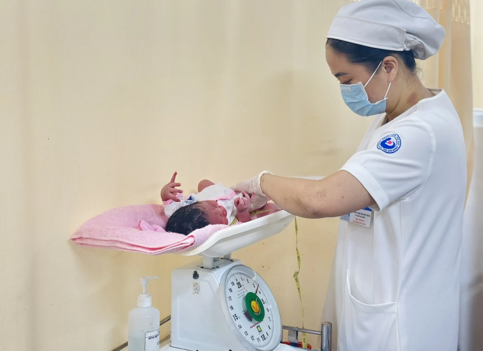 TP. HCM sẽ hỗ trợ 5 triệu đồng cho người sinh đủ hai con trước 35 tuổi