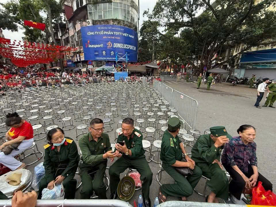Một trong các khu vực sẽ ưu tiên dành cho người cao tuổi và các cựu chiến binh ngồi xem diễu binh, diễu hành.