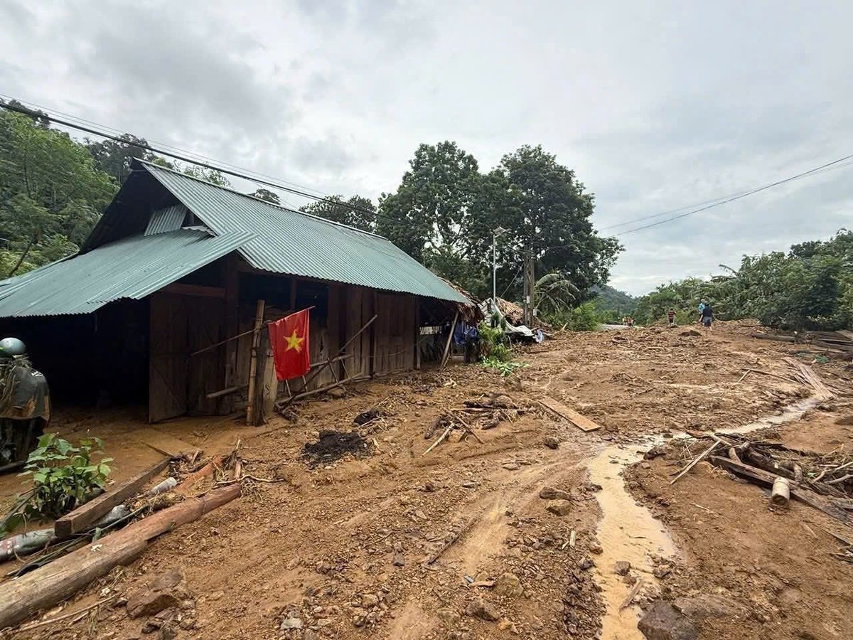 Công bố tình huống khẩn cấp về thiên tai trên địa bàn hai xã Yên Nhân, Bát Mọt