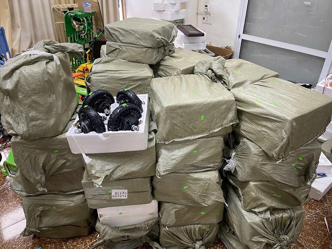 Số hàng hóa không rõ nguồn gốc xuất xứ bị tịch thu Số hàng hóa không rõ nguồn gốc xuất xứ bị tịch thu