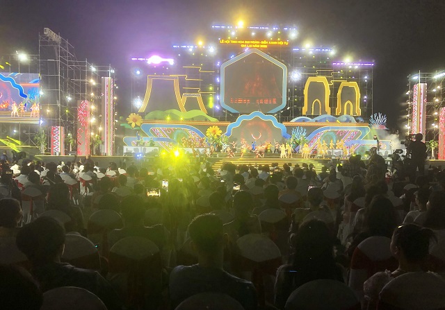 Quang cảnh Lễ khai mạc Lễ hội. Ảnh: Viết Hiền