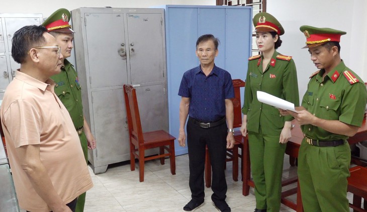 Bắt khẩn cấp ông Cao Tiến Đoan - Chủ tịch Tập đoàn Đông Á