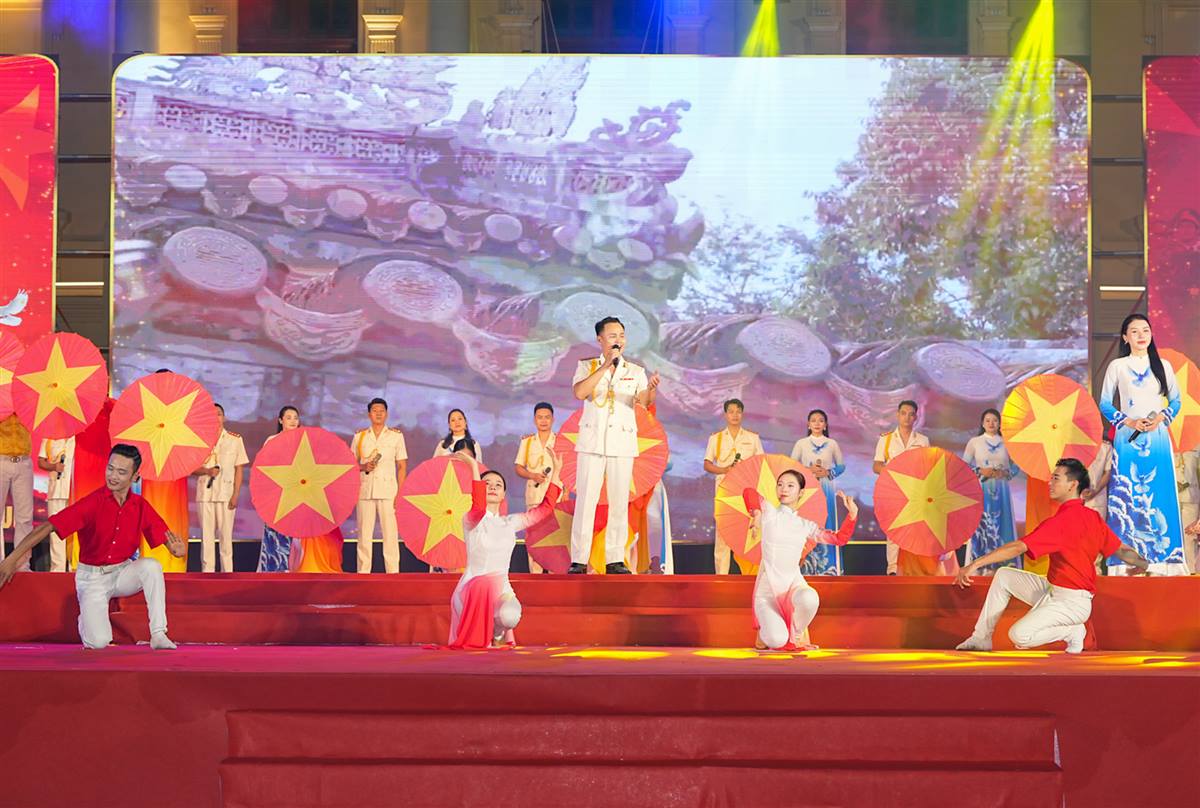 Hải Phòng khẩn trương phối hợp, triển khai tặng quà toàn dân nhân Kỷ niệm 80 năm Quốc khánh 2/9