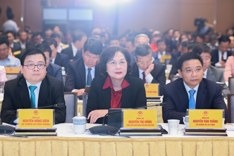 Đại diện các bộ ngành liên quan tại Hội nghị - Ảnh: VGP/Nhật Bắc