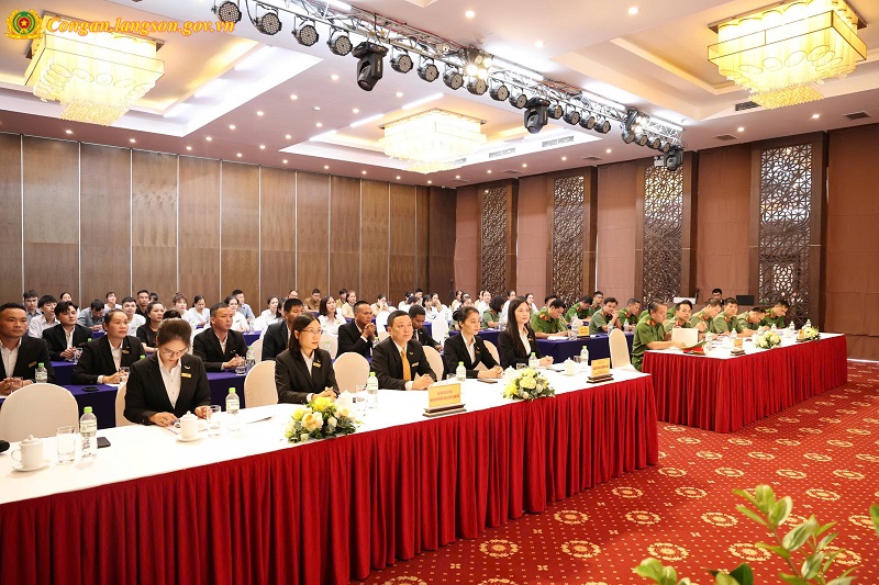 Các đại biểu tham dự sự kiện Các đại biểu tham dự sự kiện