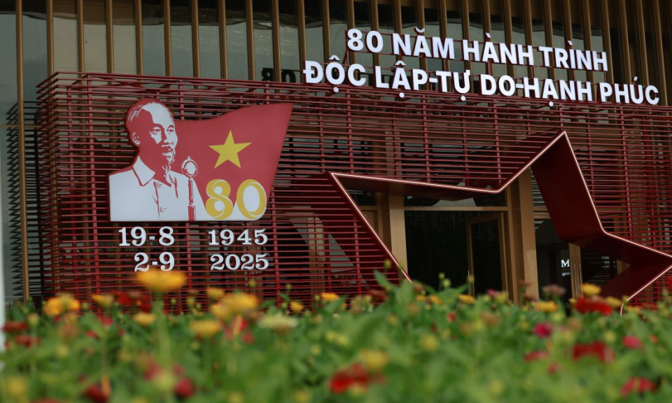 Ảnh báo Quảng Ninh.