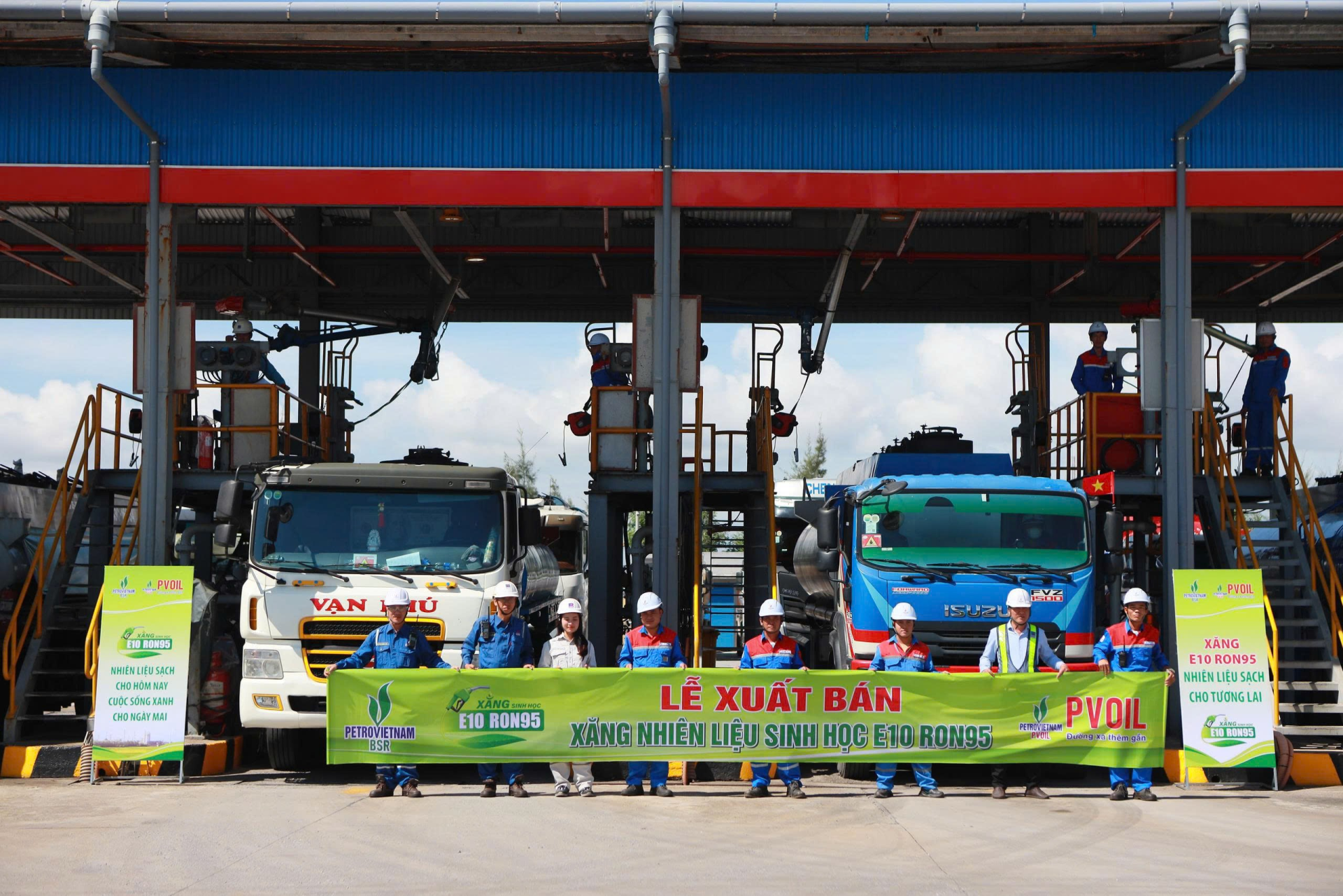 BSR xuất bán lô xăng sinh học E10 RON95 đầu tiên ra thị trường