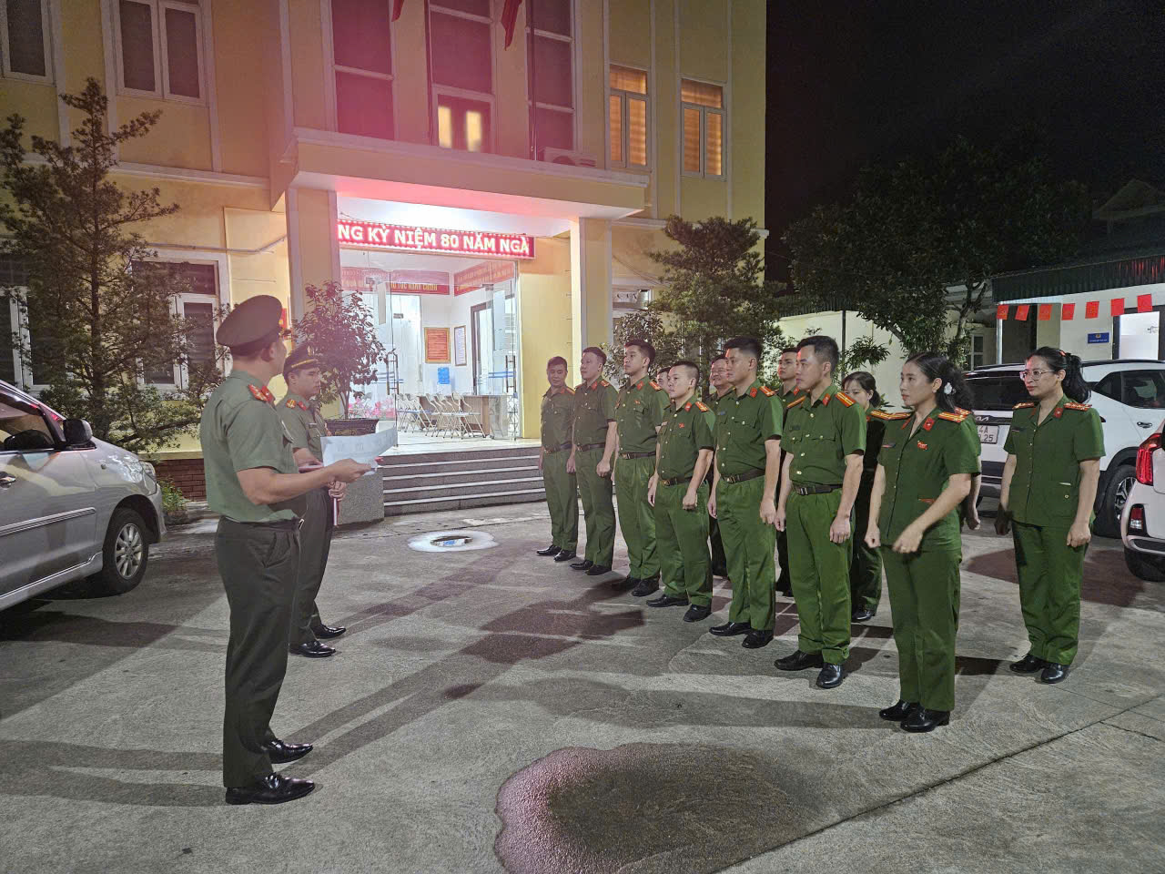 Công an tỉnh Quảng Ninh tăng cường kiểm tra điều lệnh trong dịp nghỉ lễ Quốc khánh 2/9