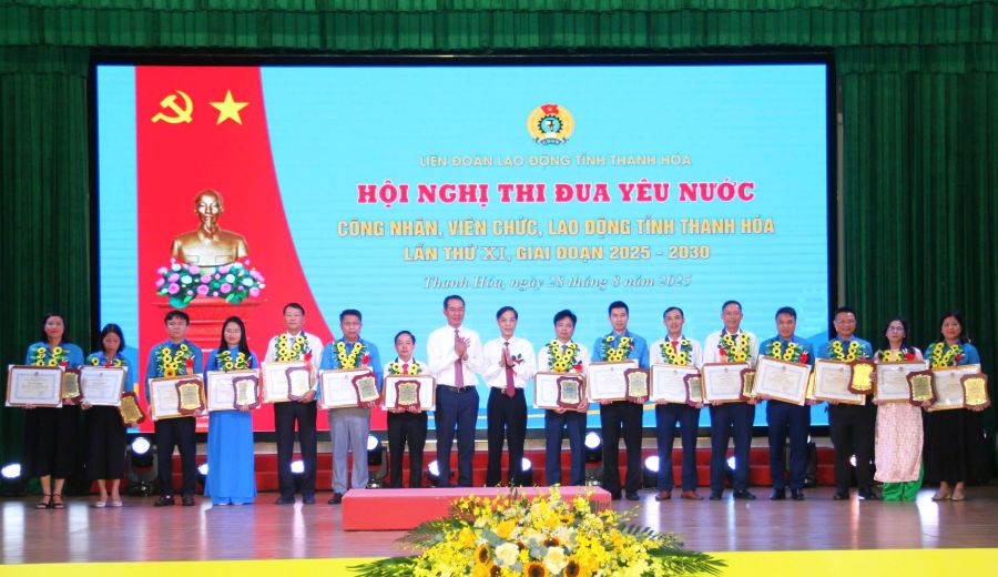 Phong trào thi đua yêu nước trong công nhân, viên chức, lao động tại Thanh Hóa