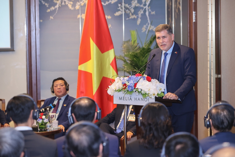 Bộ trưởng Bộ Ngoại thương và Đầu tư nước ngoài Cuba, Chủ tịch phân ban Cuba-Việt Nam phát biểu - Ảnh: VGP/Nhật Bắc