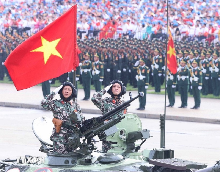 Chiến sỹ Khối xe Tăng thiết giáp trong Lễ diễu binh, diễu hành kỷ niệm 80 năm Cách mạng tháng Tám và Quốc khánh 2/9, tại Quảng trường Ba Đình sáng 2/9/2025