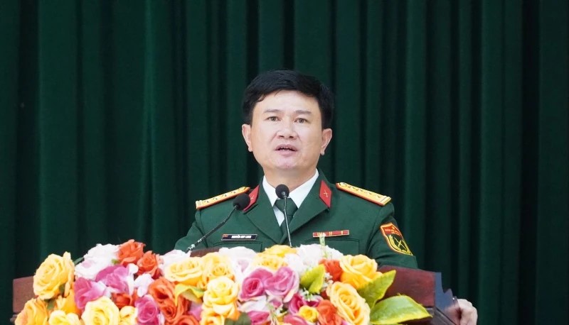 Đại tá Nguyễn Huy Long, Chính ủy Sư đoàn 324 phát biểu chúc mừng lực lượng tham gia A80.