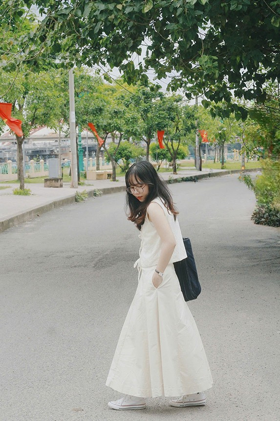 “Học” lịch sử qua triển lãm số, cảm nhận của bạn Loan Hương là sự lắng đọng, thiêng liêng giữa bầu không khí đại lễ.