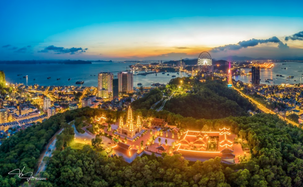 Quảng Ninh đang mở rộng sang vai trò một trung tâm đầu tư năng động của miền Bắc