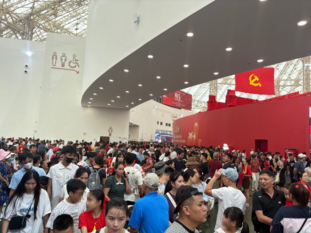 Triển lãm thành tựu Đất nước thu hút gần 4 triệu người tham quan trong 6 ngày