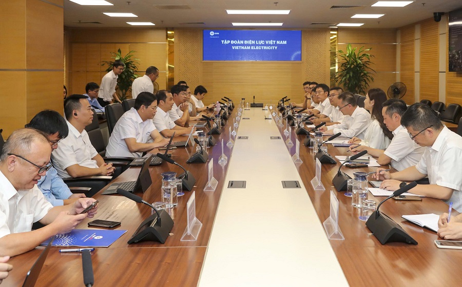 EVN và CSG-LMI tăng cường hợp tác trong lĩnh vực năng lượng