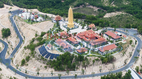 Khánh Hòa: Chùa Trúc Lâm Phụng Thùy Sơn trên đỉnh núi Chín Khúc, điểm đến vô cùng hấp dẫn