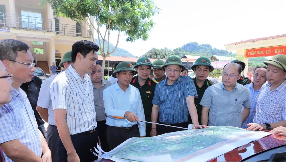 Bí thư Tỉnh ủy Thanh Hóa kiểm tra công tác khắc phục hậu quả bão lũ tại 2 xã Yên Nhân, Bát Mọt