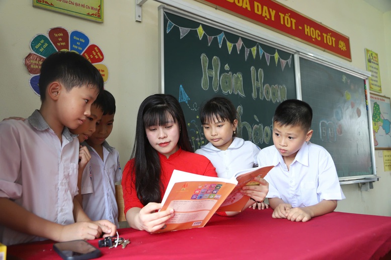 Các chính sách cần được ưu tiên triển khai để thầy cô và học trò có điều kiện học tập tốt hơn - Ảnh: VGP/Văn Hiền Các chính sách cần được ưu tiên triển khai để thầy cô và học trò có điều kiện học tập tốt hơn - Ảnh: VGP/Văn Hiền