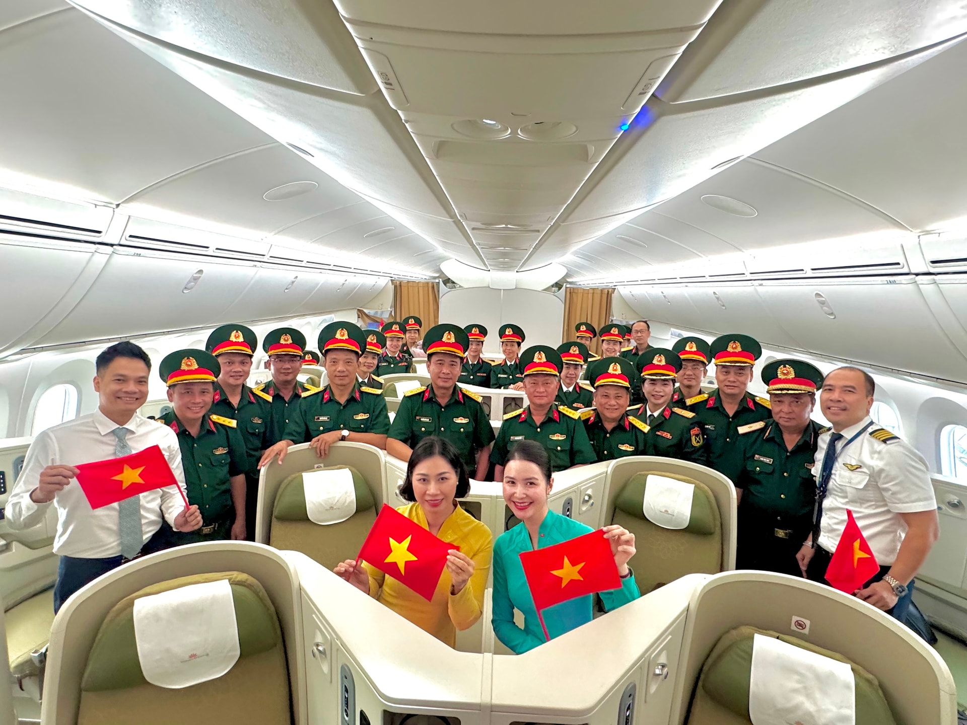Vietnam Airlines lan tỏa tinh thần, trách nhiệm, niềm tự hào dân tộc trên những chuyến bay