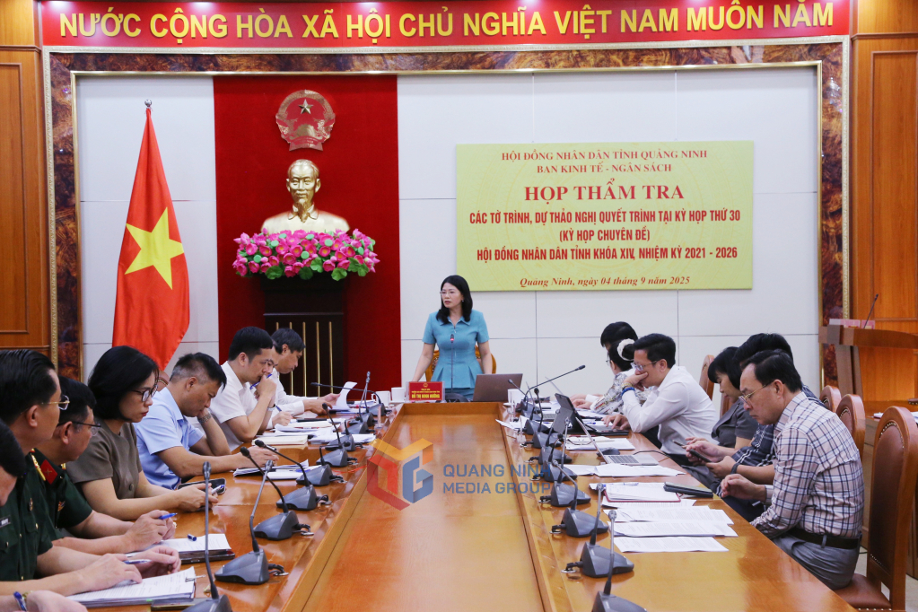 HĐND tỉnh Quảng Ninh họp thẩm tra các tờ trình, dự thảo nghị quyết