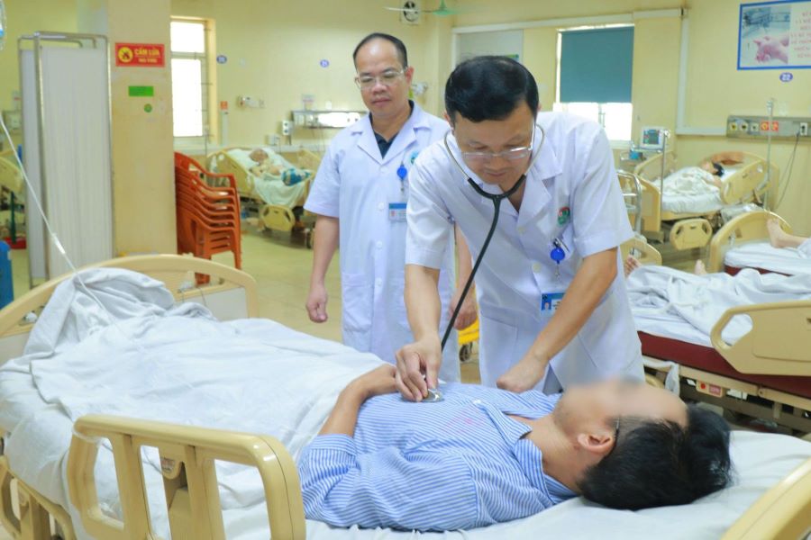 Sau 9 ngày điều trị tích cực, bệnh nhân T. đã phục hồi hoàn toàn và sẽ được xuất viện trong vài ngày tới. Sau 9 ngày điều trị tích cực, bệnh nhân T. đã phục hồi hoàn toàn và sẽ được xuất viện trong vài ngày tới.