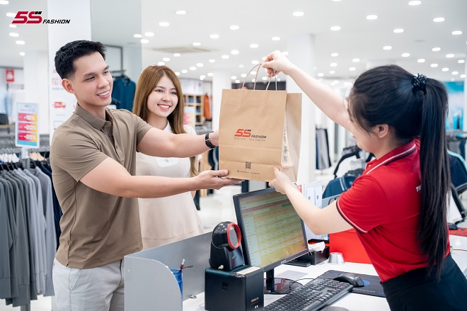 “Chúng tôi chỉ có thể cam kết 100% chất lượng và chịu trách nhiệm với những sản phẩm được mua từ các kênh phân phối chính thống của 5S,” đại diện Công ty khẳng định