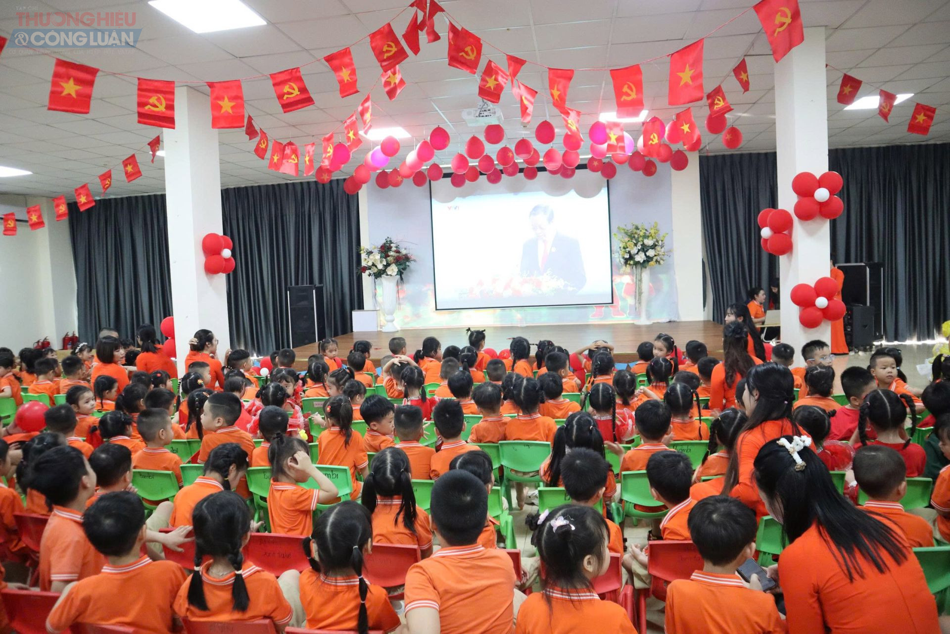 Lần đầu tiên trong lịch sử, lễ khai giảng sẽ được kết nối trực tuyến tới toàn bộ các cơ sở giáo dục, từ bậc mầm non, phổ thông cho đến đại học và giáo dục nghề nghiệp, cả công lập và ngoài công lập.