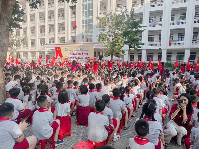 Nghệ An có hơn 945.000 học sinh bước vào năm học 2025 – 2026.