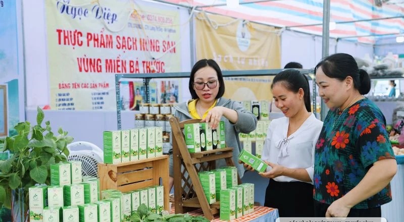 Một gian hàng đến từ các xã miền núi tỉnh Thanh Hóa.